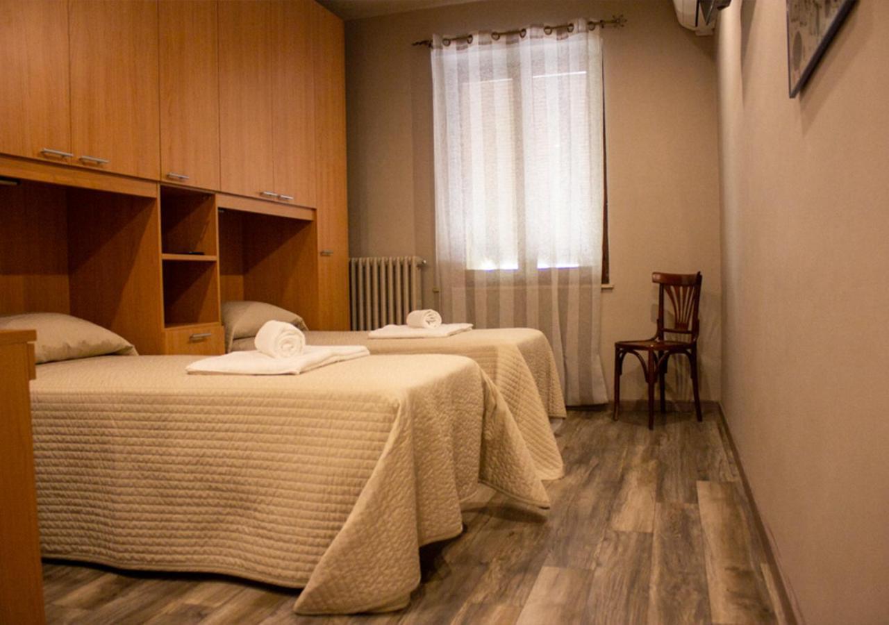 Trattoria Due Citroni Ξενοδοχείο Casalgrasso Εξωτερικό φωτογραφία
