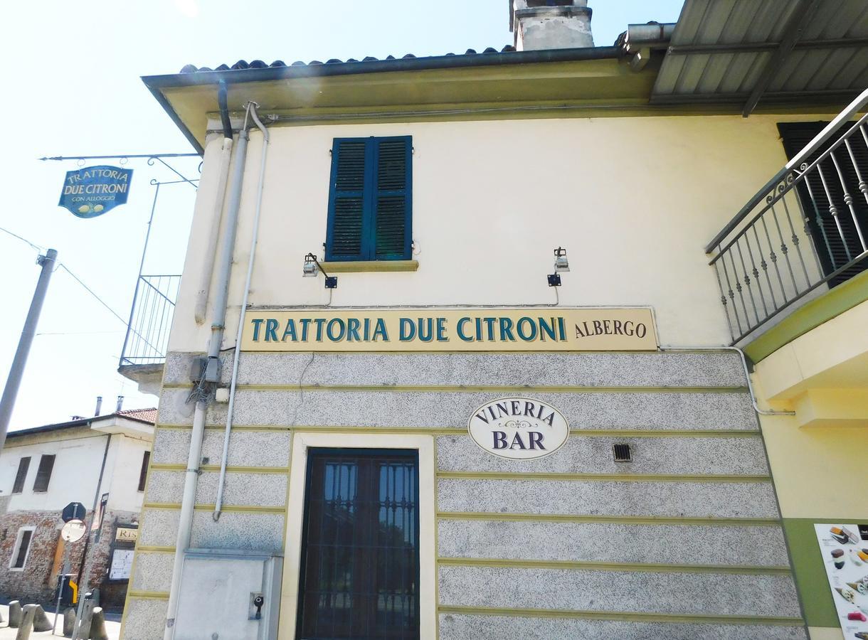 Trattoria Due Citroni Ξενοδοχείο Casalgrasso Εξωτερικό φωτογραφία